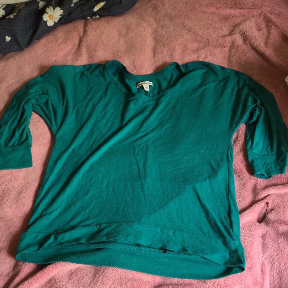 Medium sleeve comfy shirt!